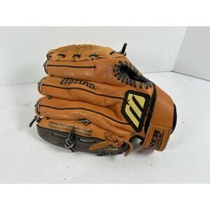 Mizuno MMX 110P Baseball Glove 11” RHT Power Close Ballpark Series